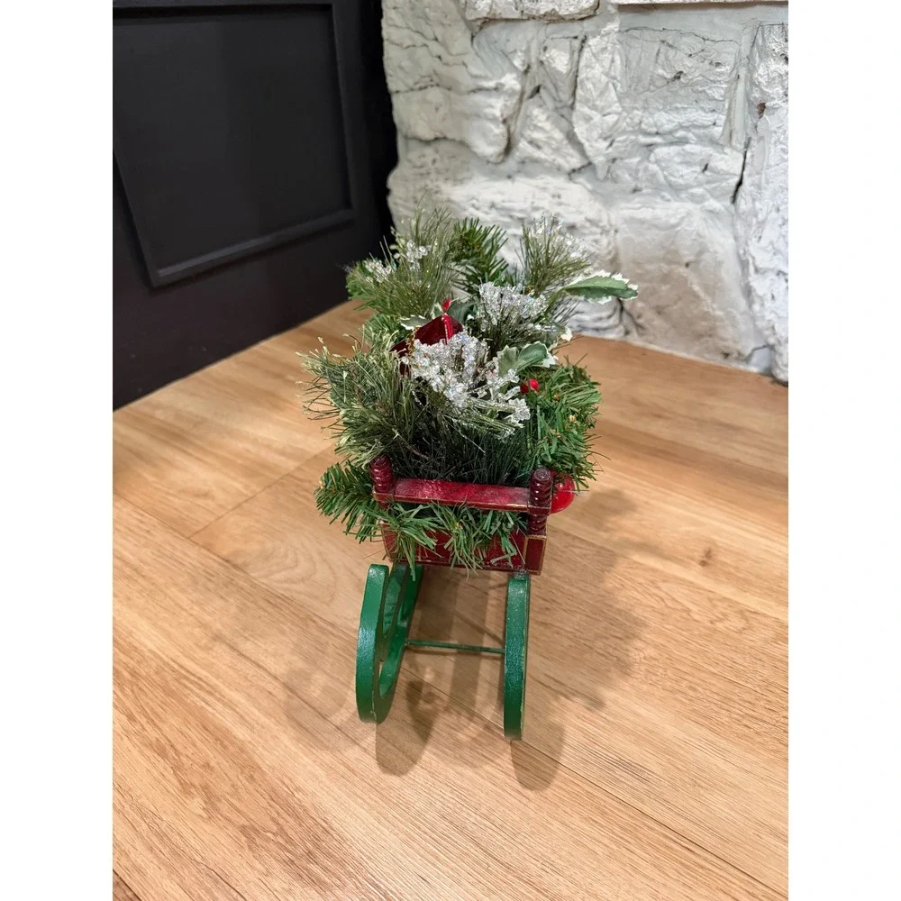 Vintage Christmas Wood Sleigh Centerpiece Red Green Floral Arrangement Decor